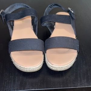 Old Navy sandals